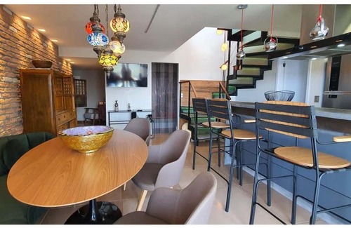 Barra da Tijuca Apartment | Cobertura Esplêndida com Vista para o Mar