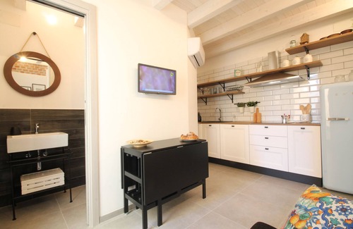 Trapani City Centre Apartment | Cocciu d'Amuri | Two-room apartment in the historic center of Trapani