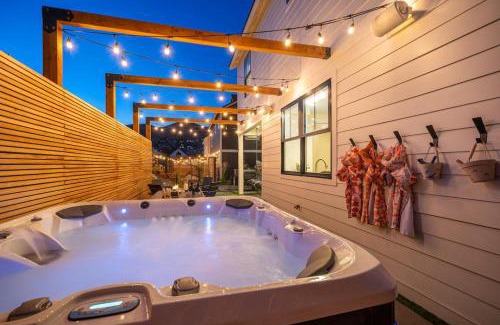 Chelan House | Coco Chelan #137