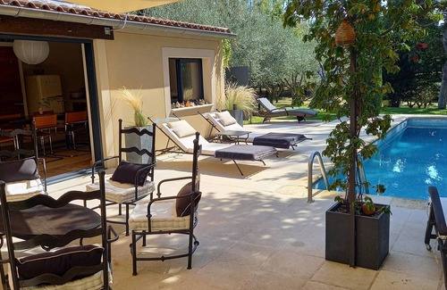 Saint-Marcellin-les-Vaison Apartment | Cocon zen Dans un Oasis de Verdure