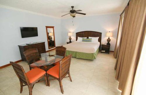 Negril Hotel | Coco La Palm