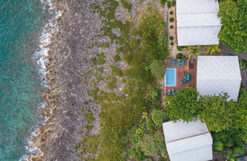 Antoneys Cay Hotel | Cocolobo Resort