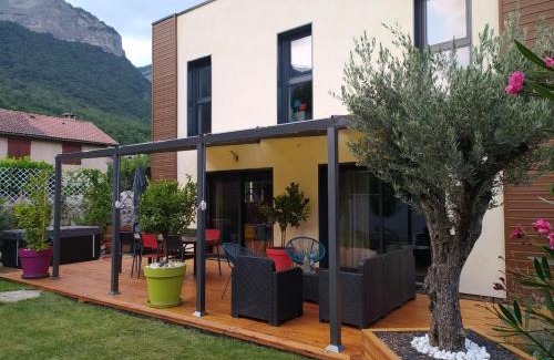 Lumbin House | Cocon au pied de la Chartreuse