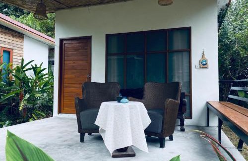 Saladan Hotel | Coconut Lanta Resort @Klong Dow beach