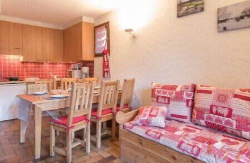 Monetier-les-Bains Apartment | Cocoon with garden and beautiful mountain view