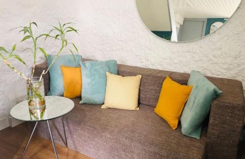 Us House | Cocooning little house in french Vexin
