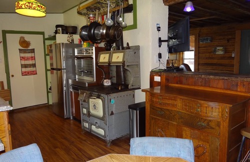 Harrison Cabin | Coeur d'Alene Lake cabin! Hot tub, fire place. Ski, hunt, fish & family fun!