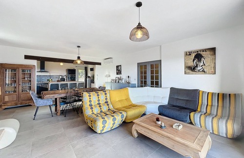 San-Gavino-di-Carbini Villa | Coeursica House