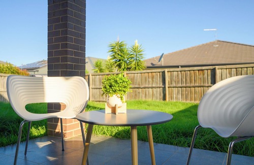 Colebee House | Colebee Modern 4BR House Spacious & Close to Park