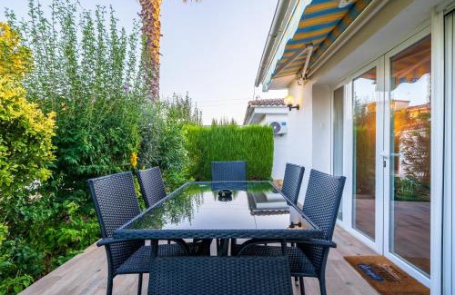 Vilafortuny House | Colibri Resort in Cambrils