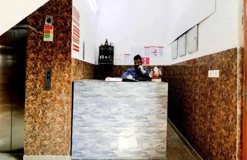 Alipur Hotel | Collection O Aashiyana