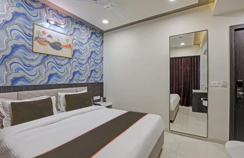Ahmedabad Hotel | Collection O Alpha One