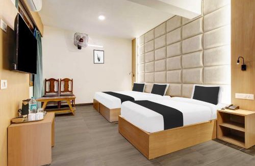 Rajbagh Hotel | Collection O Rajbagh