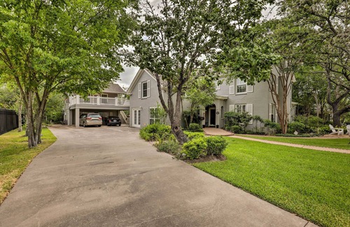 Oakwood Apartment | College Station Studio < 1 Mi to Kyle Field!