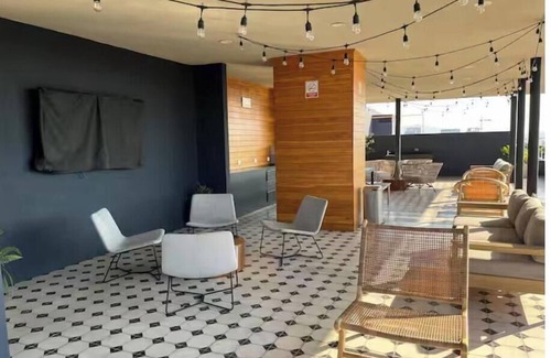 Americana Apartment | Colonia Americana - 3 bedrooms, AC, Sofa, Balcony