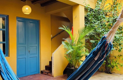 Barrio Centro House | Colonial House Hotel in the Historic Center of Santa Marta for Vacation