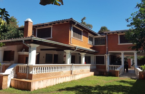 Aregua House | Colonial house in a rural area, on the edge of the capital, ranch vacation, ...
