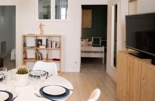 Pezenas Apartment | ColorPop - Netflix Wifi Tout équipé - Appart Pézenas Centre