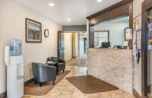 Colstrip Hotel | Colstrip Inn & Suites
