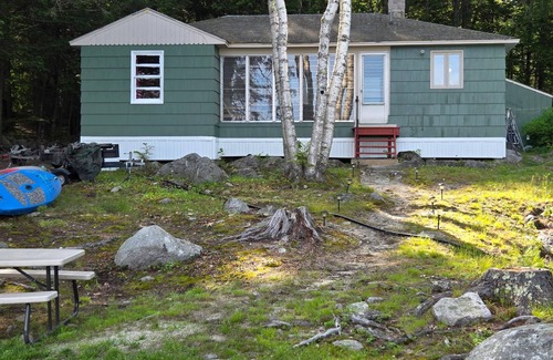 South Casco Cottage | Columbus Day Rental Oct 8-13