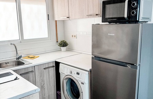 Comarruga Apartment | Comarruga center beach apartment, WI-Fi and parking,