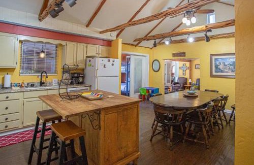 Ingram House | Combined Cabin Escape w BBQ Fire Pit