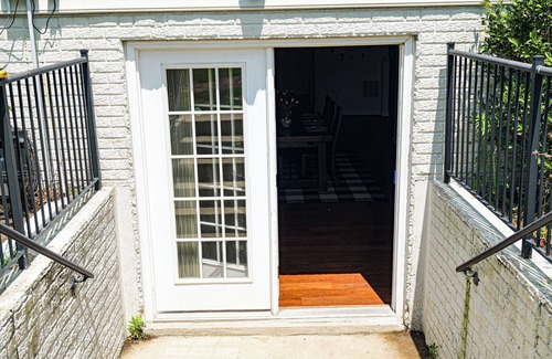 Milton House | Come Be Our Guest at "A Place of Peace"