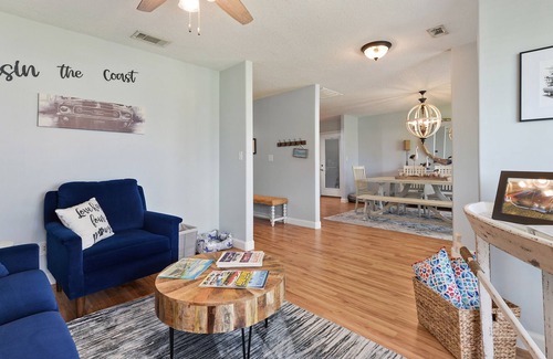 Long Beach House | Come check out Reel Paradise!