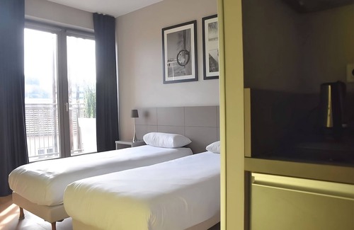 9th Arrondissement Hotel | Come Create Memories w/ Fun-filled Adventures at this Paradise! Pets Are Welcome