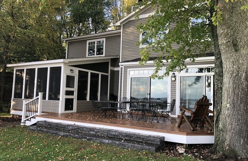 Interlochen House | Come find rest for your weary soul at our spectacular beachfront cottage.