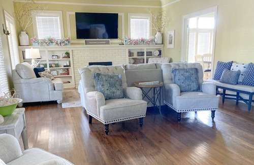 Natchitoches House | Come get cozy by the Cane