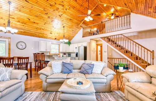 Horse Shoe House | Come make s’more memories at Horse Shoe Haven