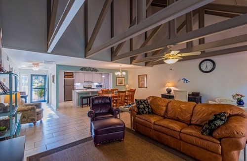 Palmetto Dunes Villa | Come Relax On Our Big Deck! First Hole, 2nd Tee Robert Trent Jones Golf Course!