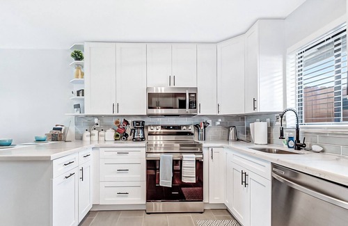 West Palm Beach Villa | COME STAY AT YOUR HOME AWAY FROM HOME Paradise at Walter's Place