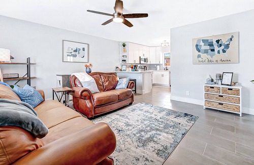 West Palm Beach Villa | COME STAY AT YOUR HOME AWAY FROM HOME Paradise at Walter's Place