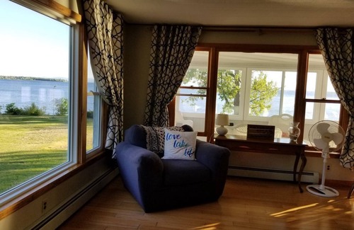 North Hero House | Come view the Eclipse while relaxing at this lakefront home!