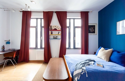 Quartier du Centre - Centrumwijk House | Comenstay.be/ Bold Colors Vintage 4-bedroom, 3-bath APT @ 2min from GRAND PLACE!