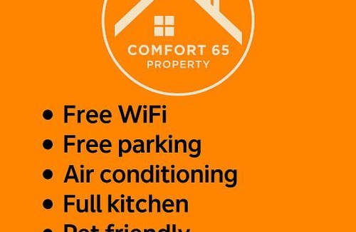 Miskolc Apartment | Comfort 18 - Best Family Layout- Balcony & Parking