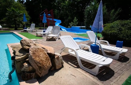 Saint-Honore-les-Bains House | Comfort 3-bedroom mobile home, air-conditioned, sleeps 6