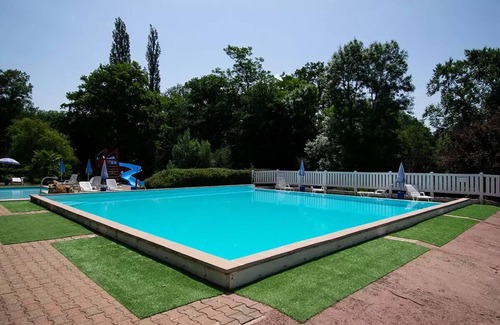 Saint-Honore-les-Bains House | Comfort 3-bedroom mobile home, air-conditioned, sleeps 6