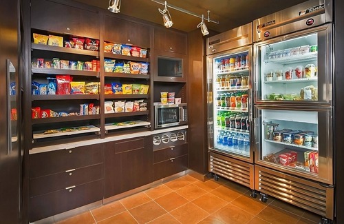 Tinton Falls Hotel | Comfort and Convenience! 3 Modern Units, Near Lincroft Village Green!
