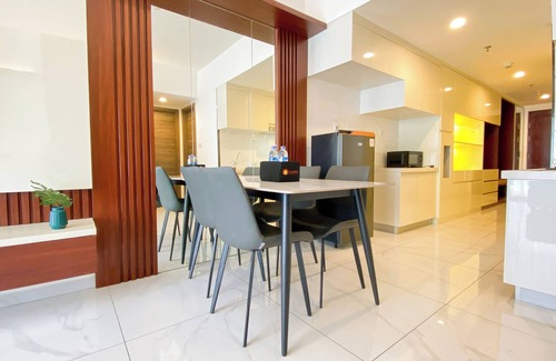 Bumi Serpong Damai Apartment | Comfort And Elegant 3Br Apartment Sky House Bsd