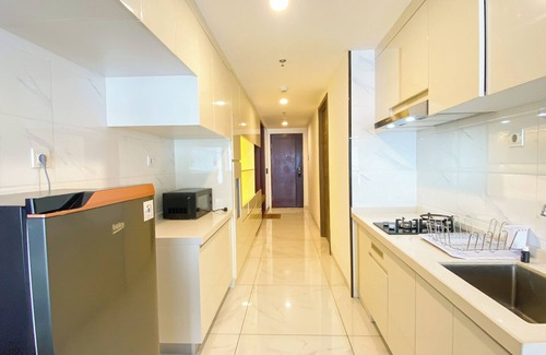 Bumi Serpong Damai Apartment | Comfort And Elegant 3Br Apartment Sky House Bsd