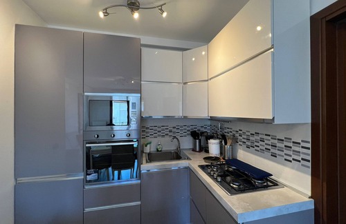 Monteortone Apartment | Comfort and relaxation in Abano Terme: Turen