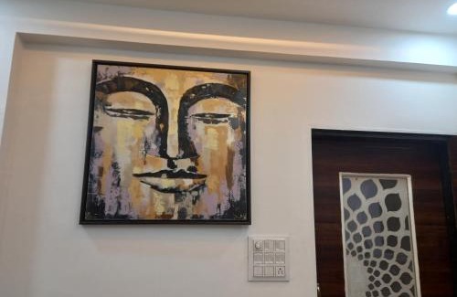 Indore Apartment | Comfort at City Heart Scheme No136