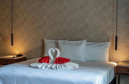 Centro Hotel | Comfort & Culture | Mid Suite with Parking and Housekeeping in Central Mérida