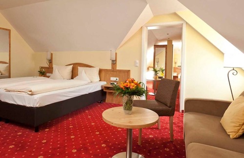 Wiesenttal Hotel | Comfort Double Room - Akzent Hotel Goldner Stern & Sternla