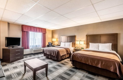 Waycroft - Woodlawn Hotel | Comfort Inn Ballston
