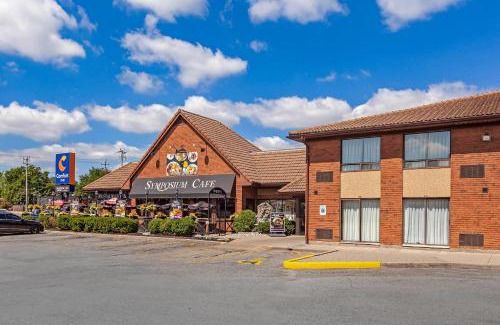 Brantford Hotel | Comfort Inn
