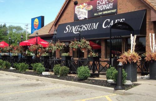 Brantford Hotel | Comfort Inn